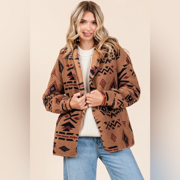 New In Womens Camel AZTEC TRIBAL PRINT HOODED OVERSIZE FLEECE Cardigan | NEW/NWT - Picture 2 of 11